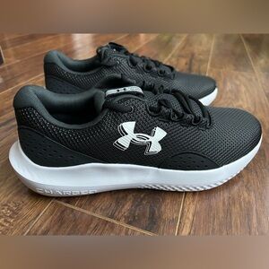 Under Armour Black Athletic Shoes Men’s NEW in box